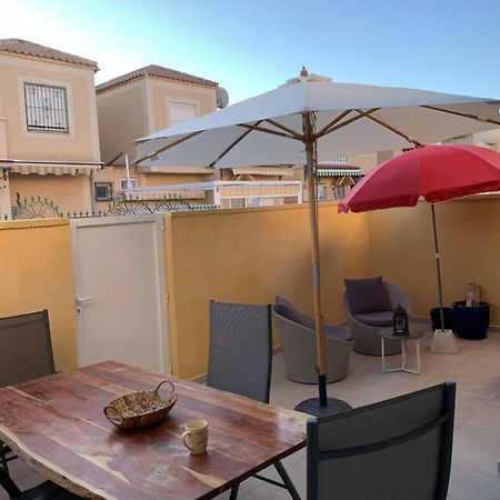Holiday House Торевиеха Екстериор снимка